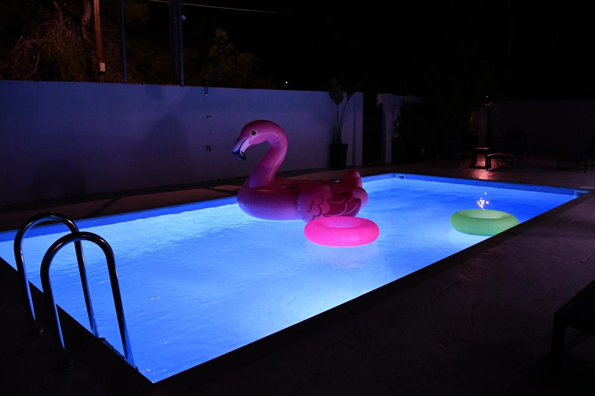 Johnson House Apartment Rafina  Bagian luar foto