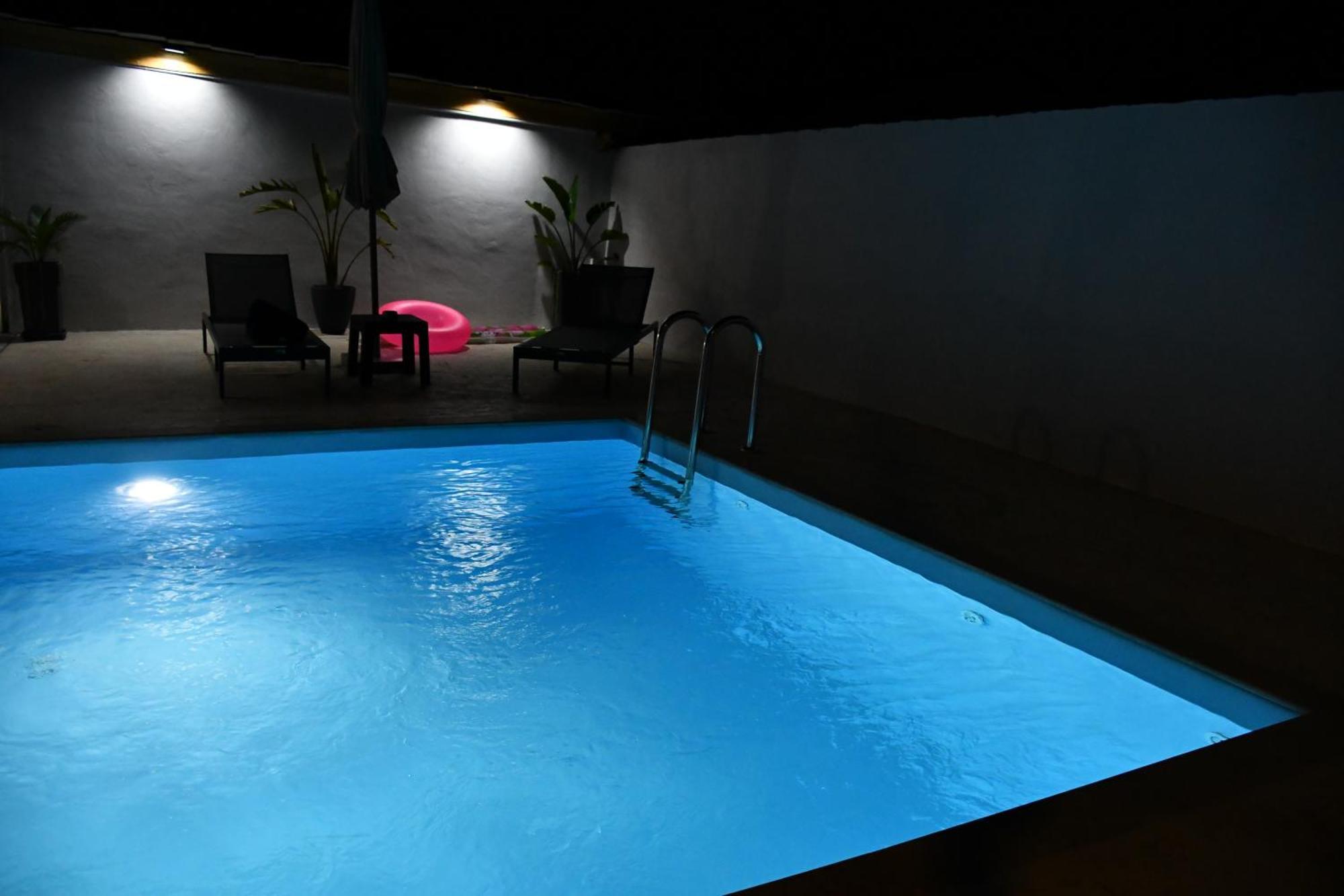 Johnson House Apartment Rafina  Bagian luar foto